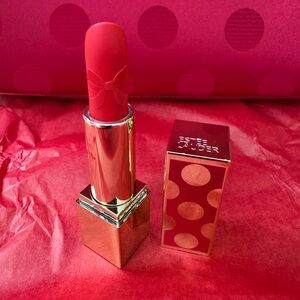 ESTEE LAUDER BRAND NEW 2025  Full Size Limited Edition Lipstick, Red Ribbon